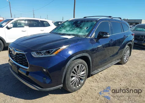 2021 Toyota Highlander Hybrid Platinum from USA, damaged, VIN 5TDFARAH7MS008597